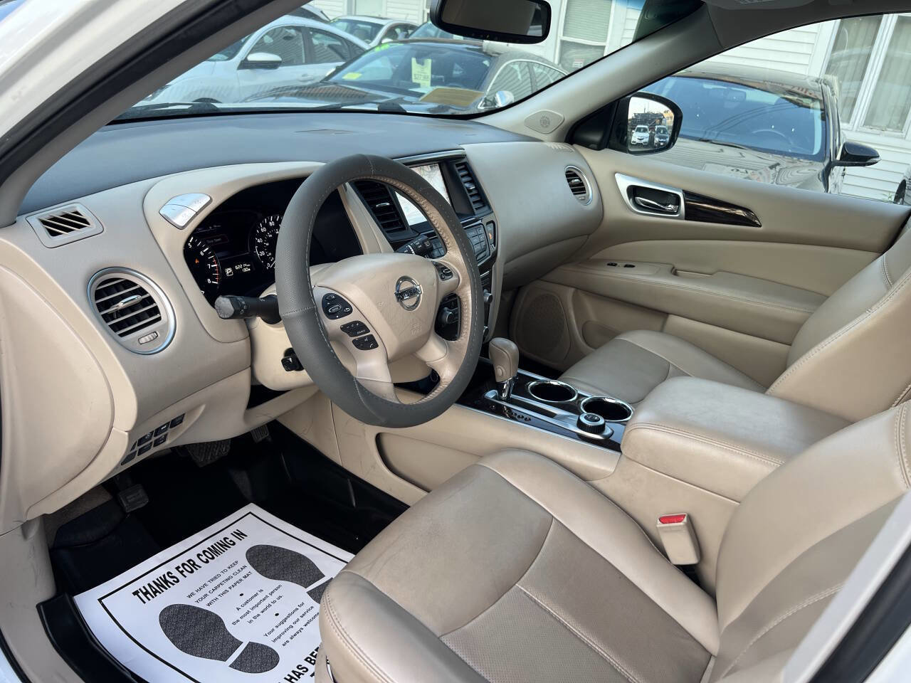 Used 2015 Nissan Pathfinder Platinum image 25