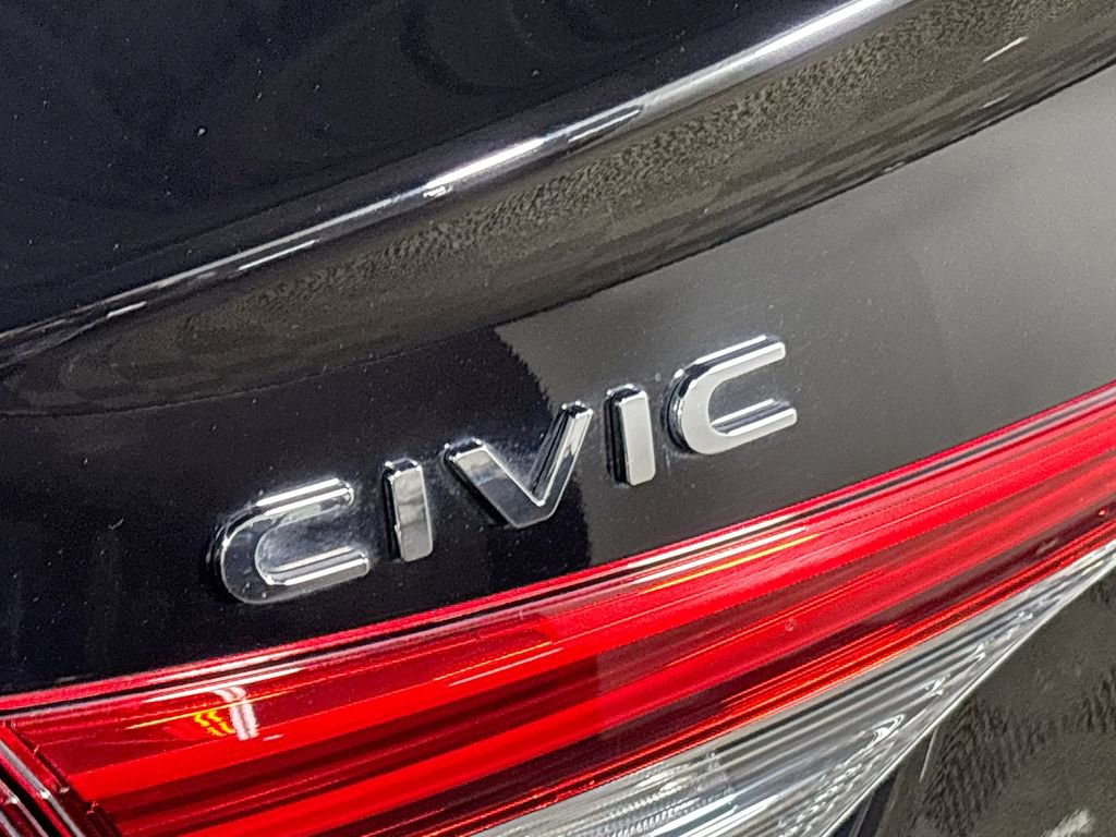 Used 2024 Honda Civic Touring image 25