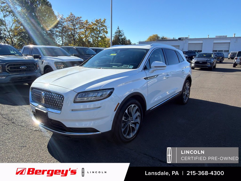 Certified 2023 Lincoln Nautilus Reserve w/ Equipment Group 201A AWD/4WD image 1