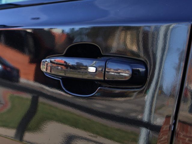 Certified 2023 Chevrolet Traverse Premier w/ Redline Edition image 23