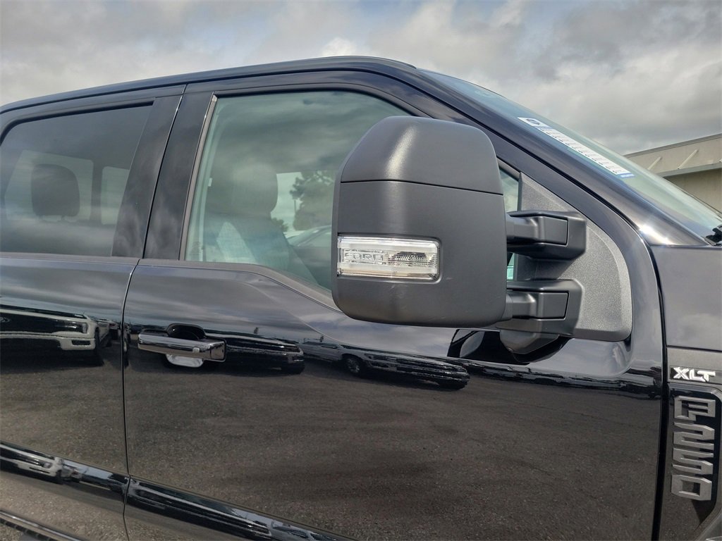 New 2026 Ford F250 XLT image 6