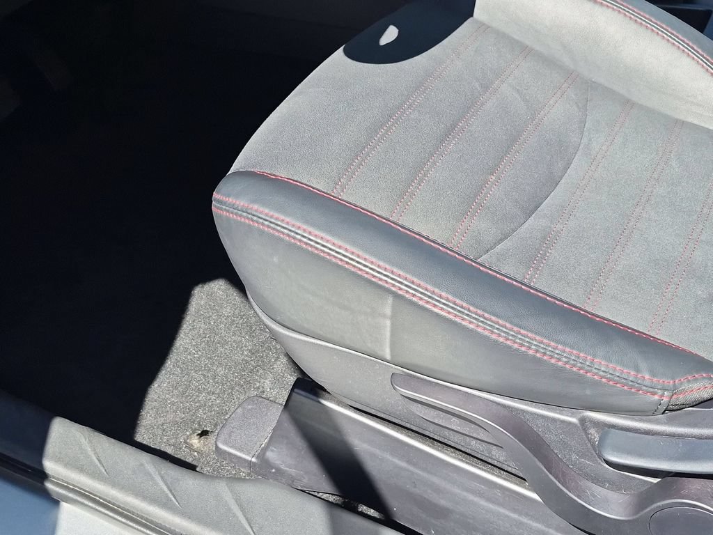 Used 2025 Mitsubishi Outlander Sport SE AWD/4WD image 14
