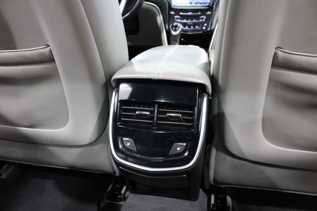 Used 2013 Cadillac XTS Luxury w/ Driver Awareness Package image 26
