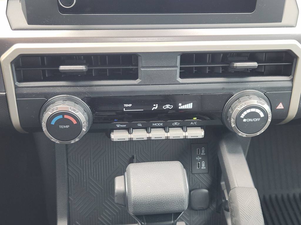 Used 2025 Toyota Tacoma SR5 RWD image 18