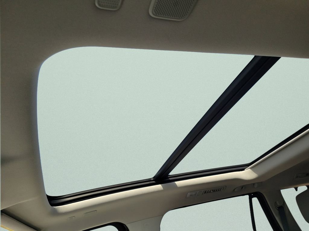 Used 2024 Toyota Sequoia Limited w/ Tow Technology Package image 28