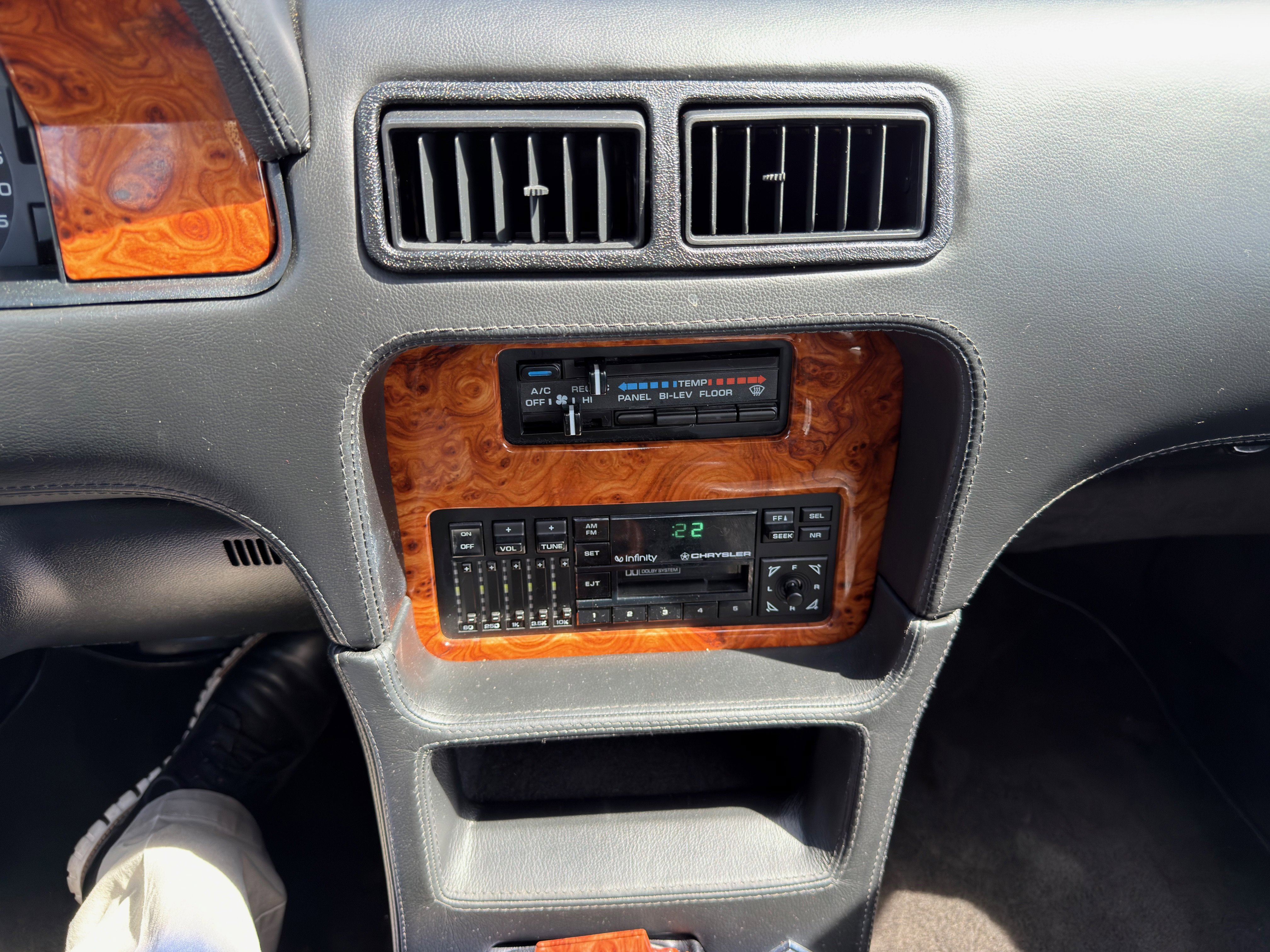 Used 1991 Chrysler TC by Maserati image 22