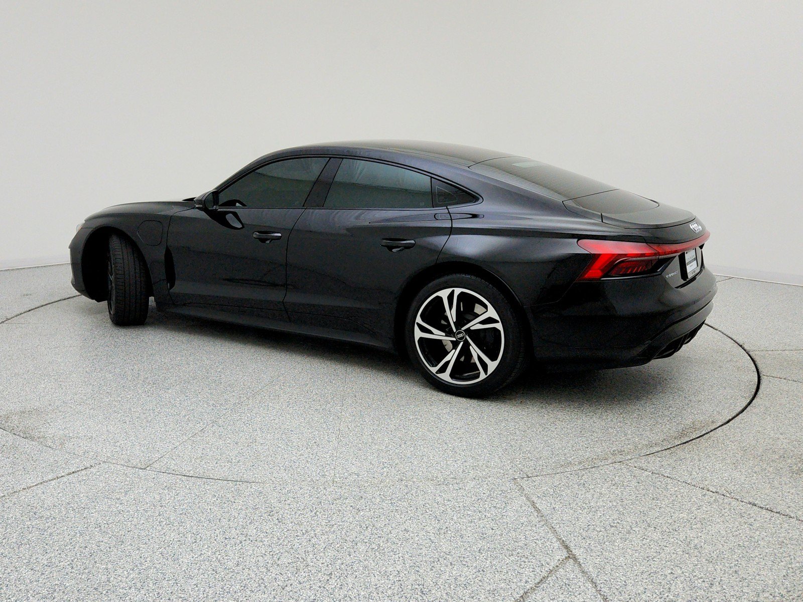 Used 2023 Audi e-tron GT Prestige AWD/4WD image 10