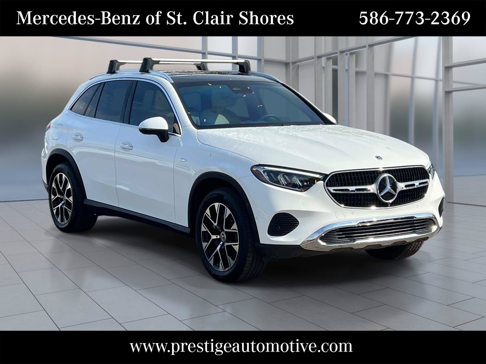 Used 2025 Mercedes-Benz GLC 350e 4MATIC image 8