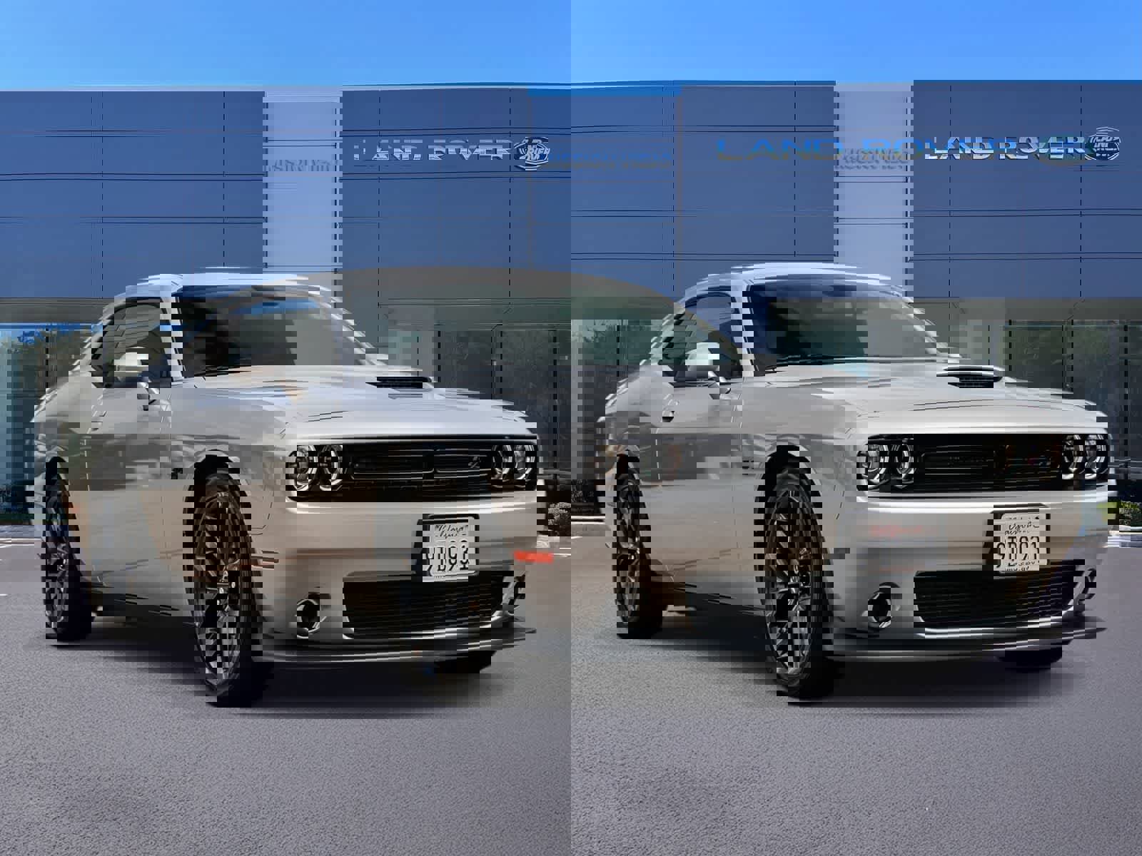 Used 2023 Dodge Challenger R/T w/ Blacktop Package image 3