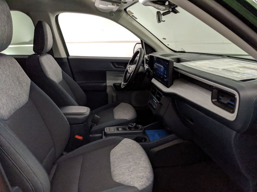 New 2025 Ford Maverick XLT w/ XLT Luxury Package image 26