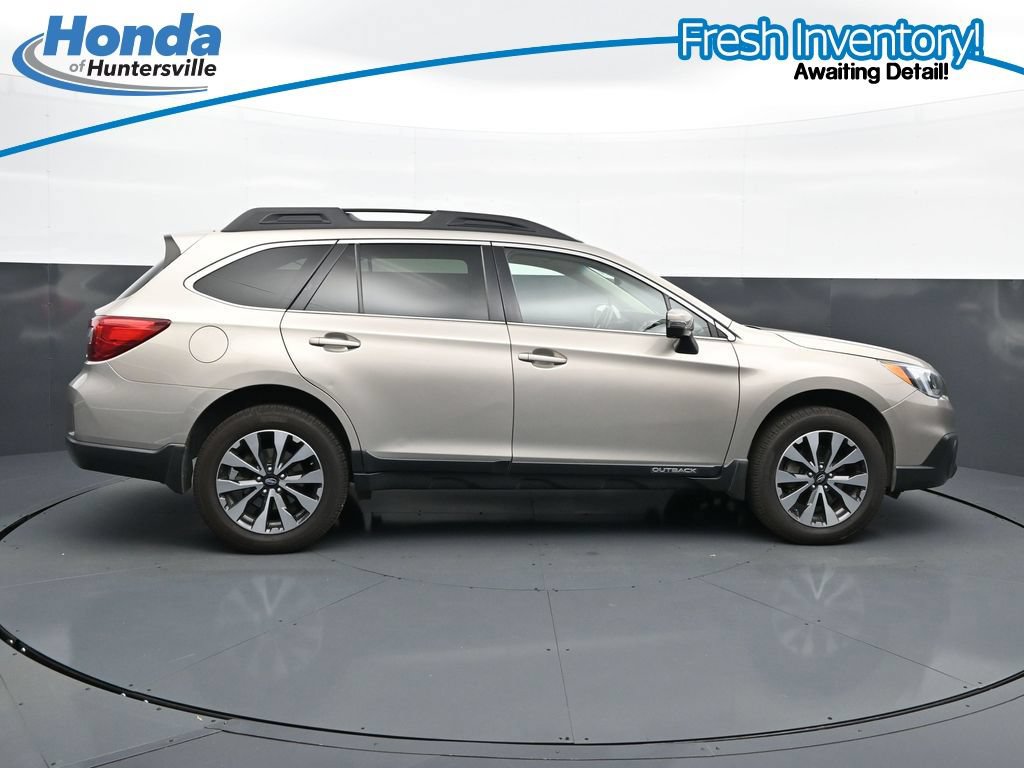 Used 2017 Subaru Outback 2.5i Limited AWD/4WD image 11