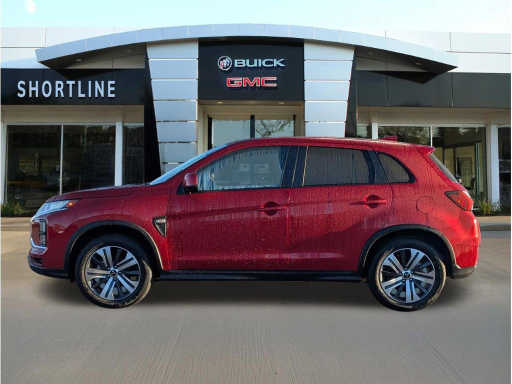 Used 2023 Mitsubishi Outlander Sport ES image 3