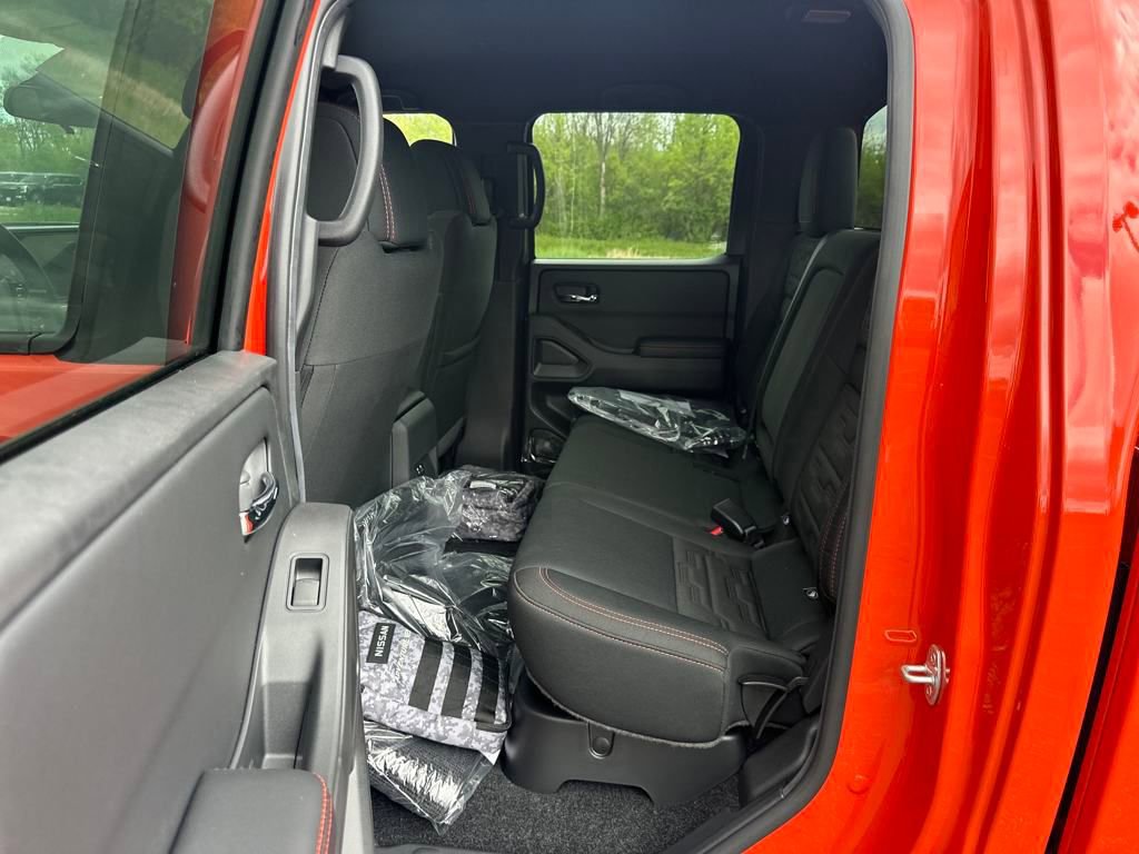 New 2025 Nissan Frontier PRO-4X image 13