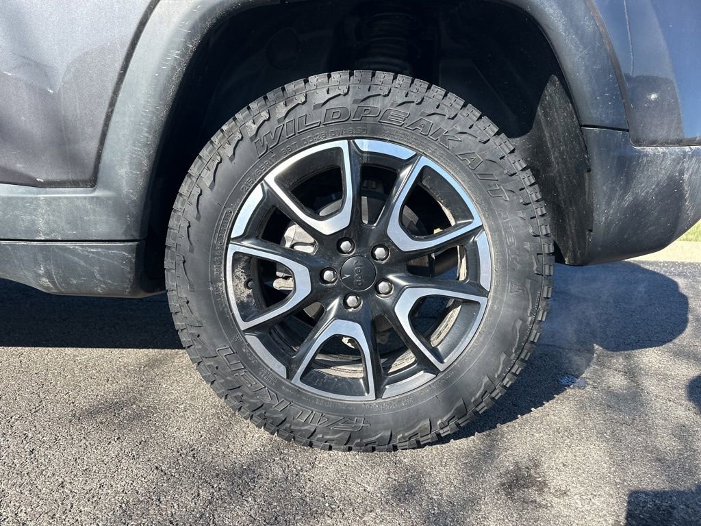 Used 2024 Jeep Compass Trailhawk w/ Trailhawk Convenience Group image 7