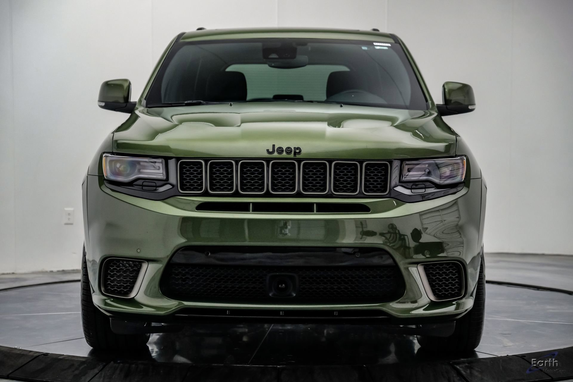 Used 2021 Jeep Grand Cherokee Trackhawk w/ Trailer Tow Group IV AWD/4WD image 34