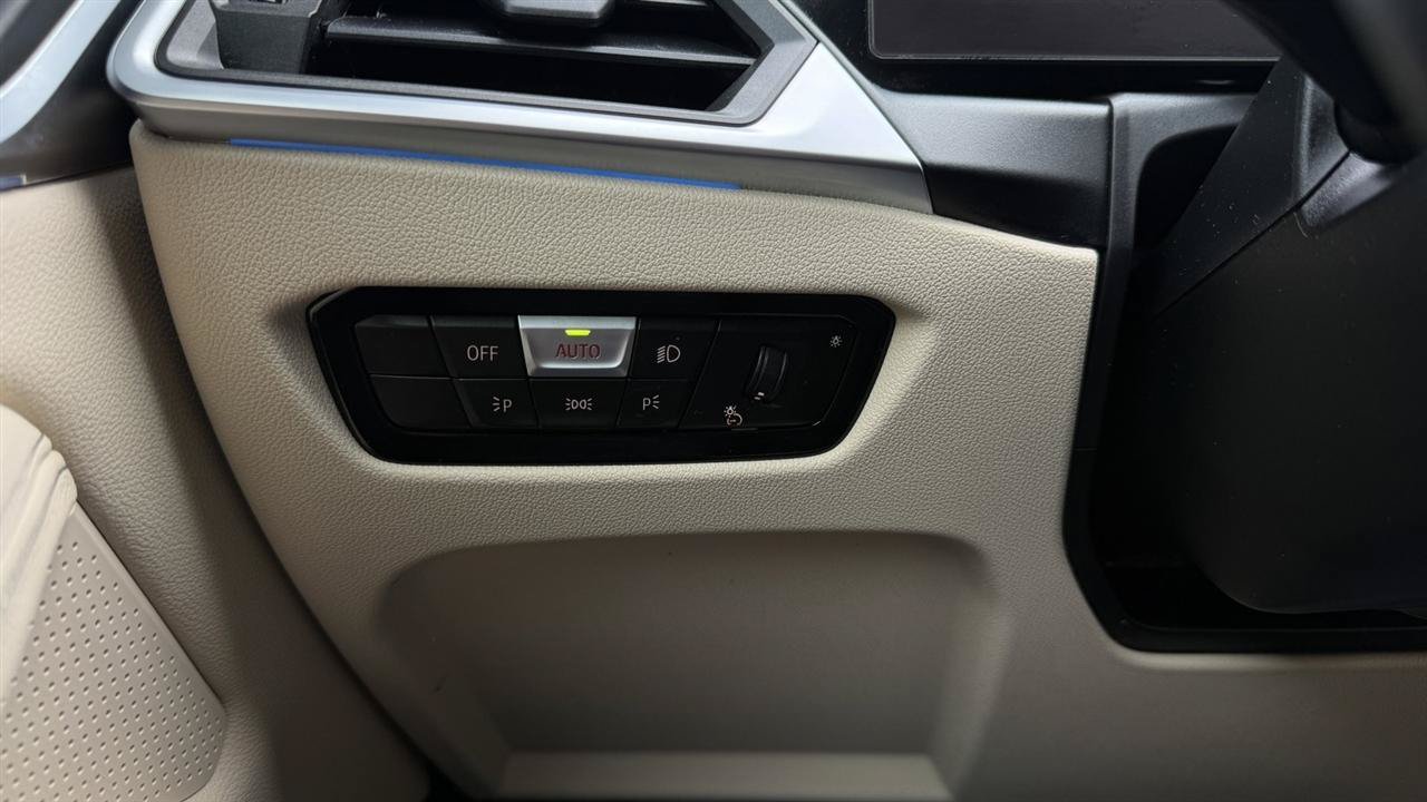 Used 2023 BMW i4 eDrive35 w/ Premium Package RWD image 44