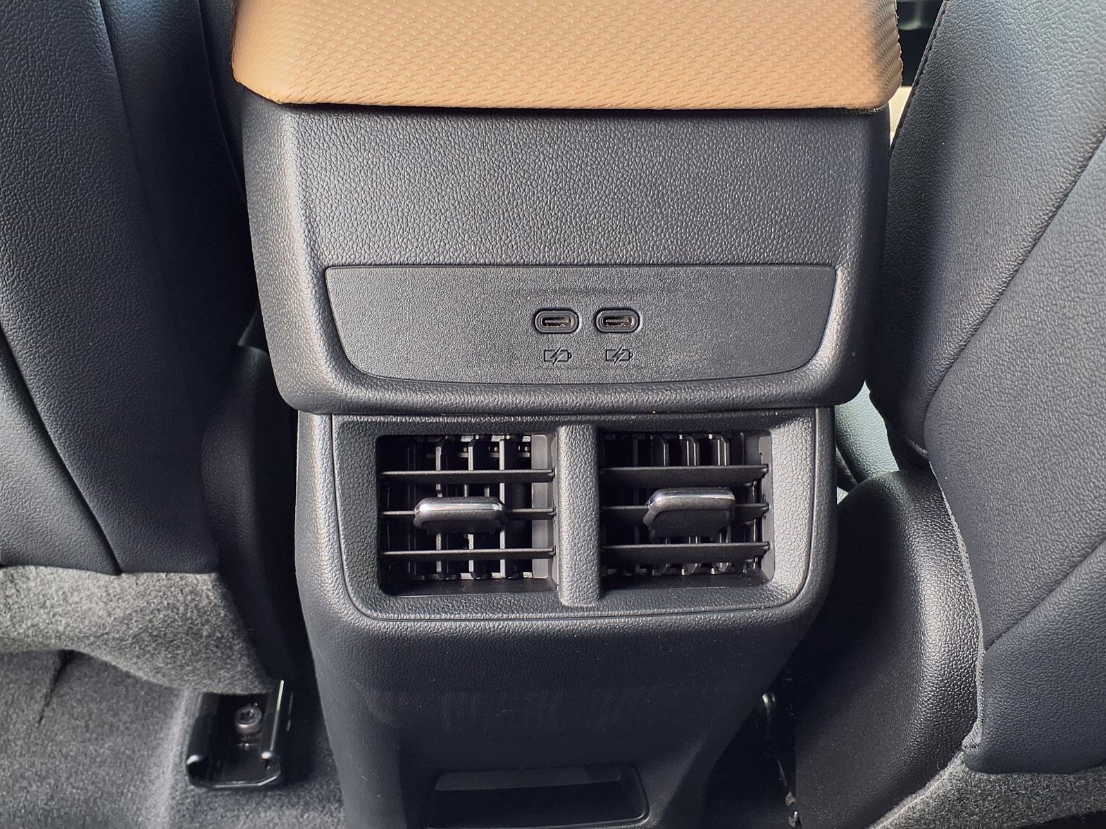 New 2026 Chevrolet Equinox ACTIV AWD/4WD image 14