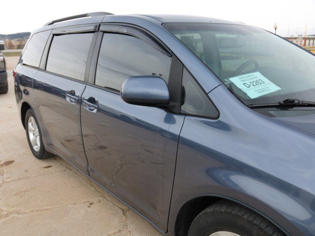 Used 2015 Toyota Sienna LE FWD image 10