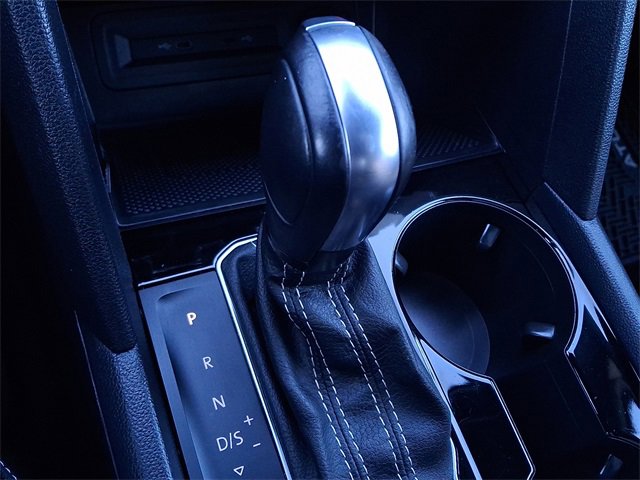 Certified 2022 Volkswagen Atlas Cross Sport SE image 16