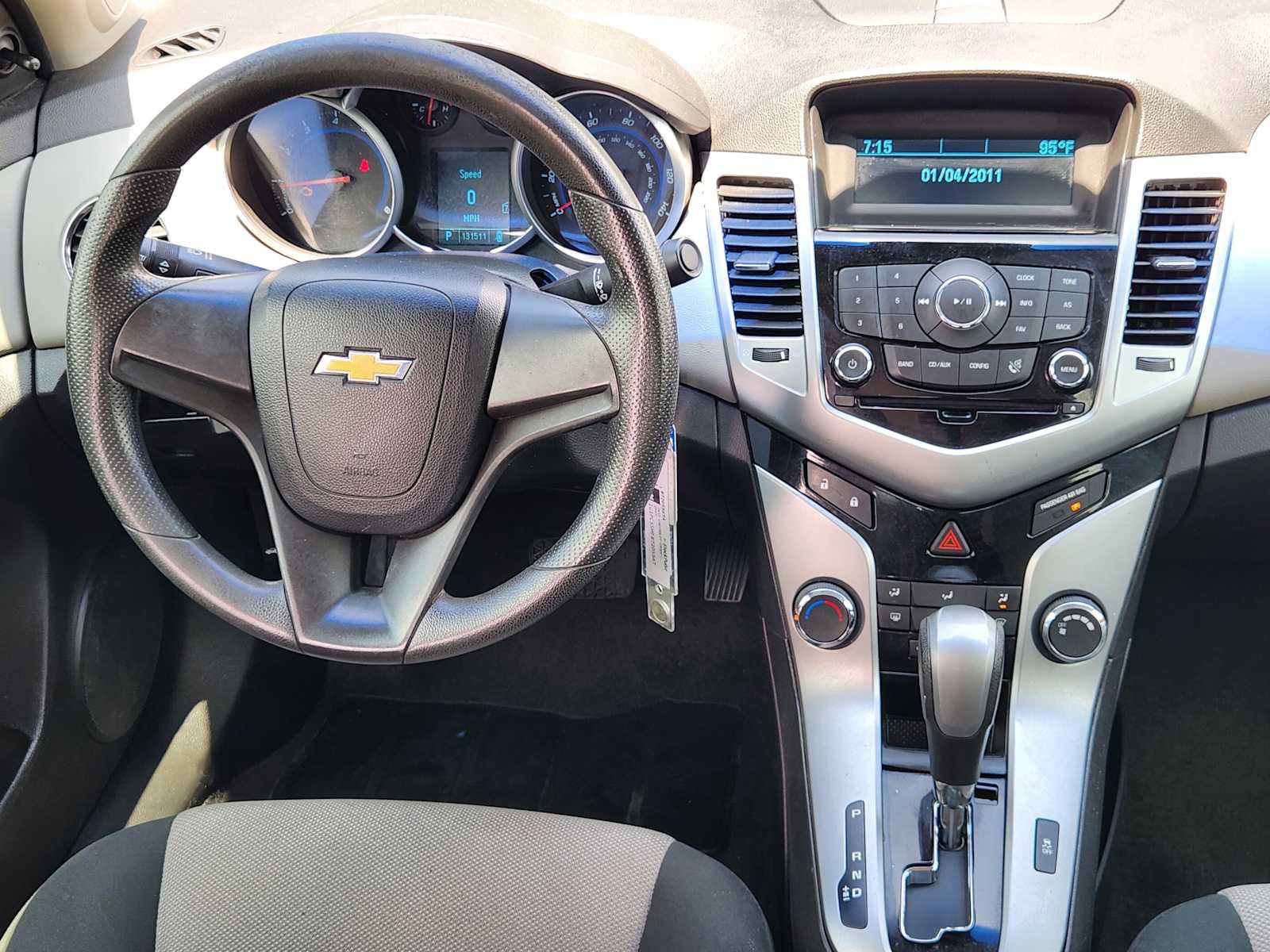 Used 2011 Chevrolet Cruze LS FWD image 23