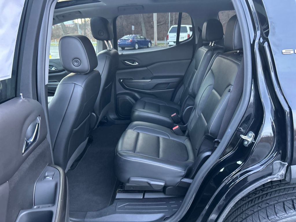 Used 2023 GMC Acadia SLT w/ Technology Package image 28