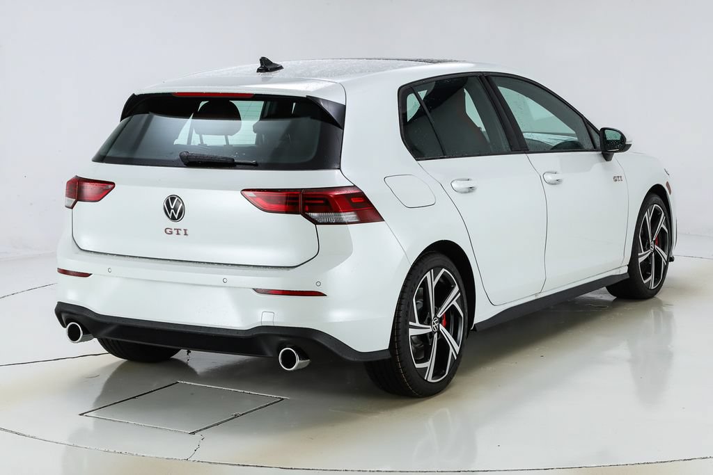 New 2026 Volkswagen GTI SE FWD image 9