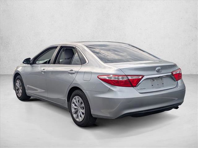 Used 2016 Toyota Camry LE FWD image 7