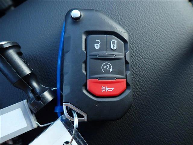 New 2025 Jeep Wrangler Sahara image 27