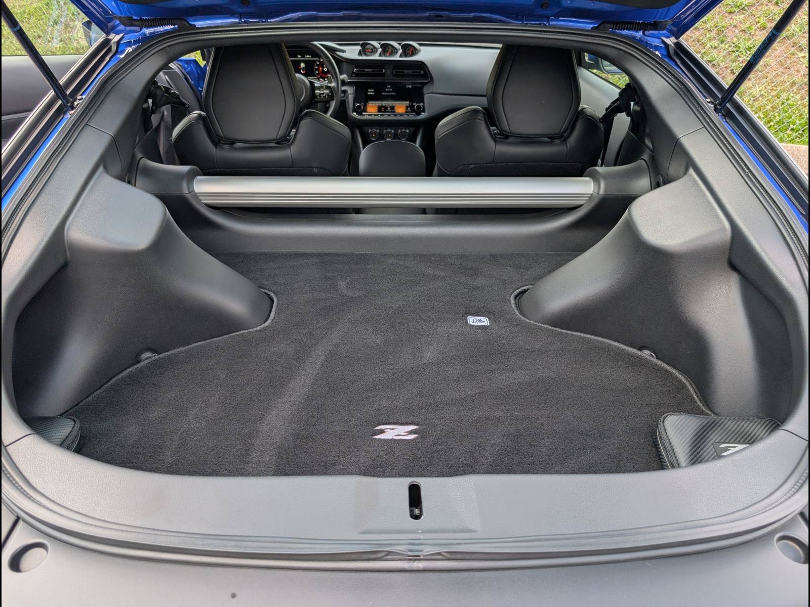 Used 2025 Nissan Z Performance w/ Floor Mat Package RWD image 20