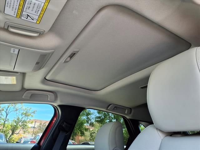 New 2025 MAZDA CX-30 2.5 Turbo w/ Premium Plus Pkg image 16