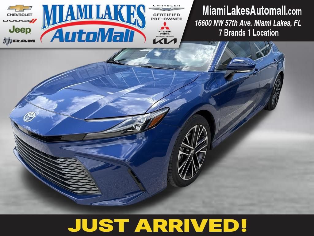 Used 2025 Toyota Camry XLE