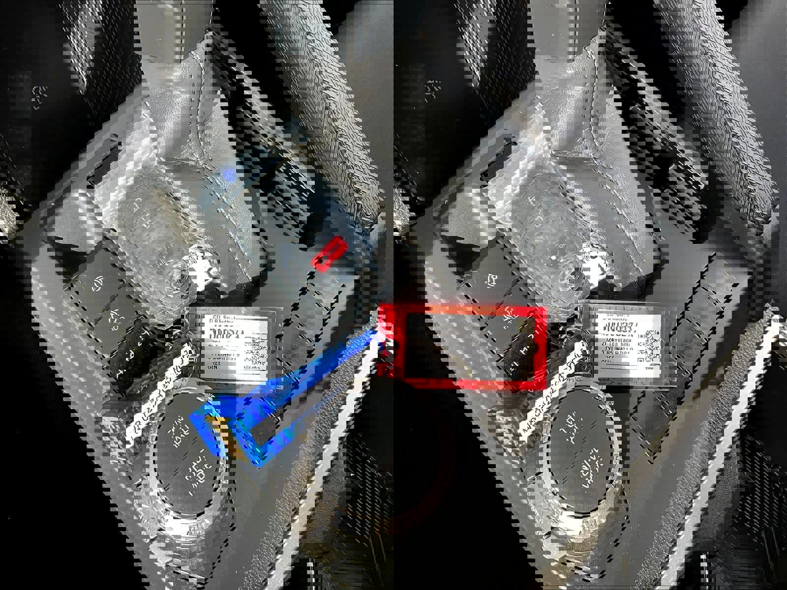 Used 2024 Toyota Tacoma TRD Sport image 29