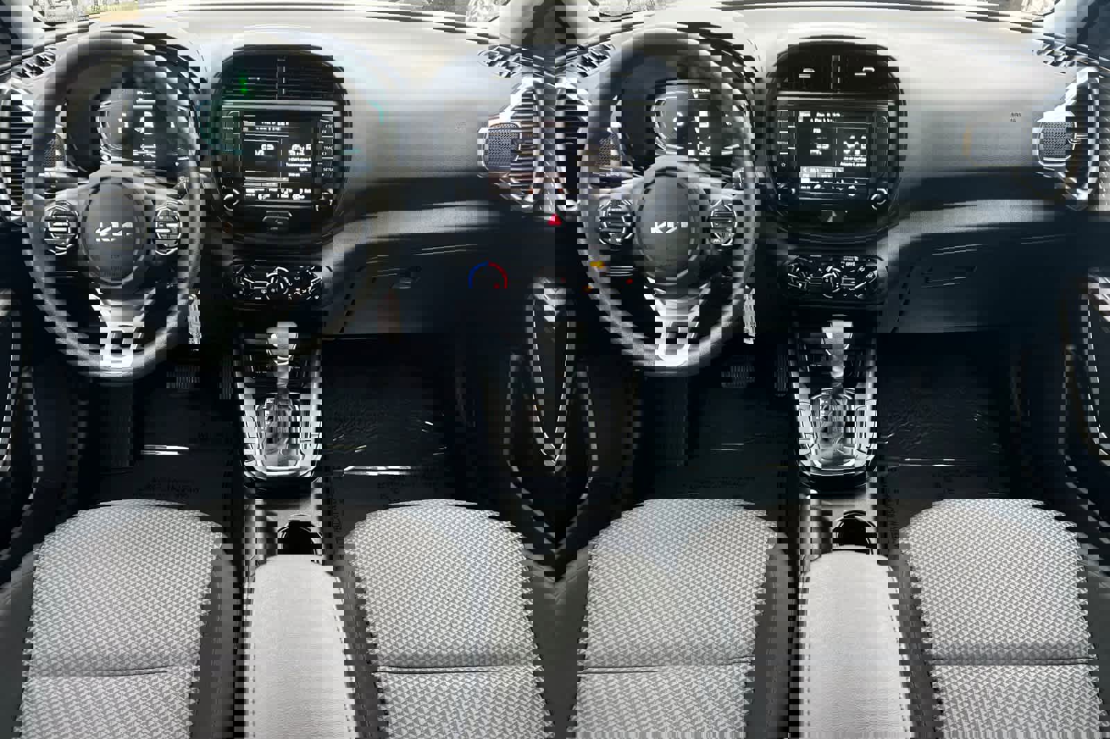 Used 2024 Kia Soul LX w/ Option Group 015 image 3