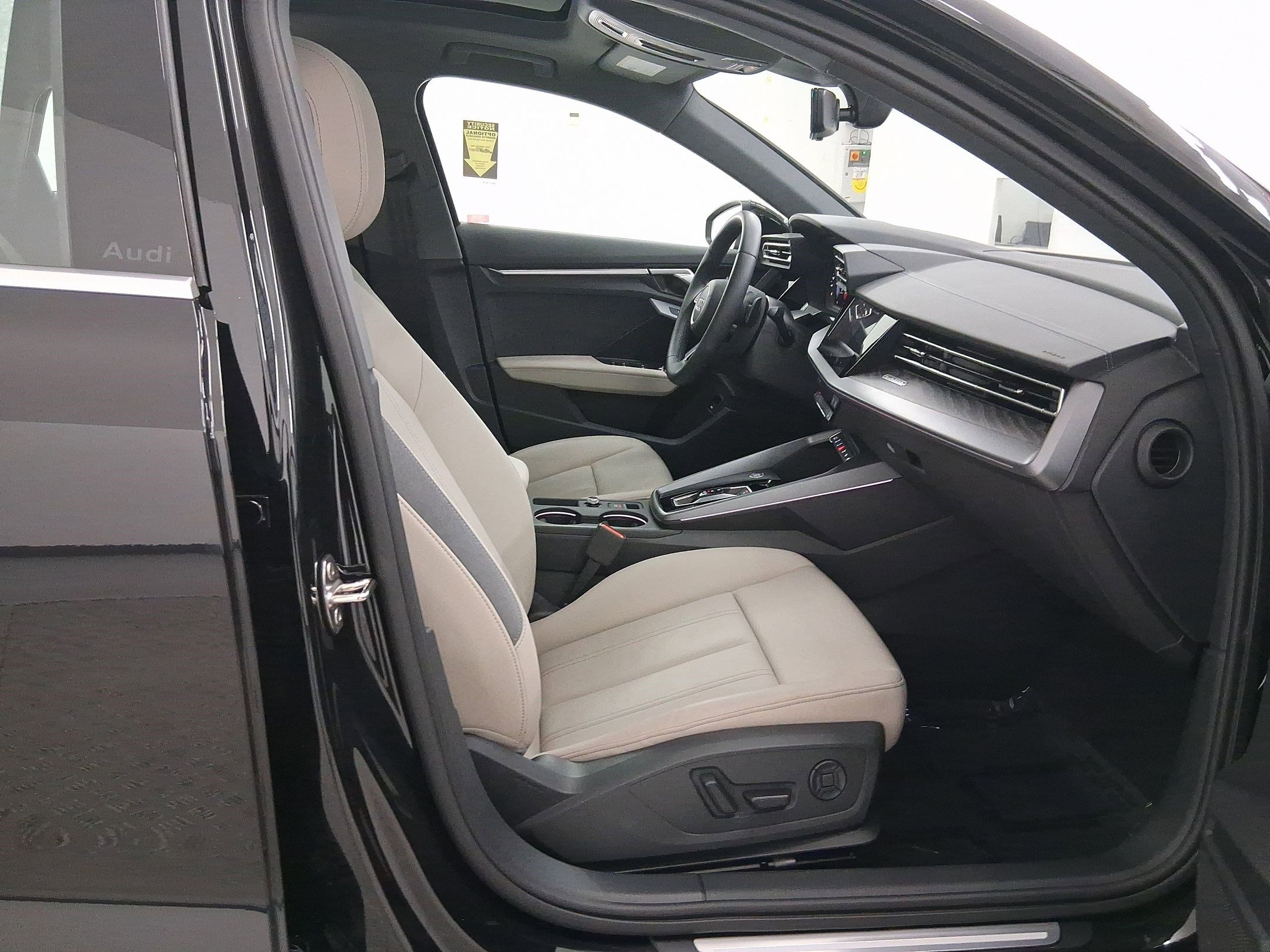 Used 2025 Audi A3 2.0T Premium w/ Convenience Package image 31