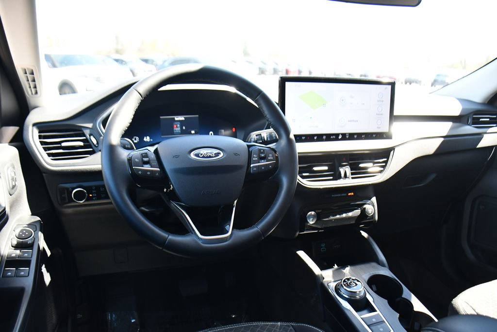 Used 2023 Ford Escape Active w/ Tech Pack #2 AWD/4WD image 12