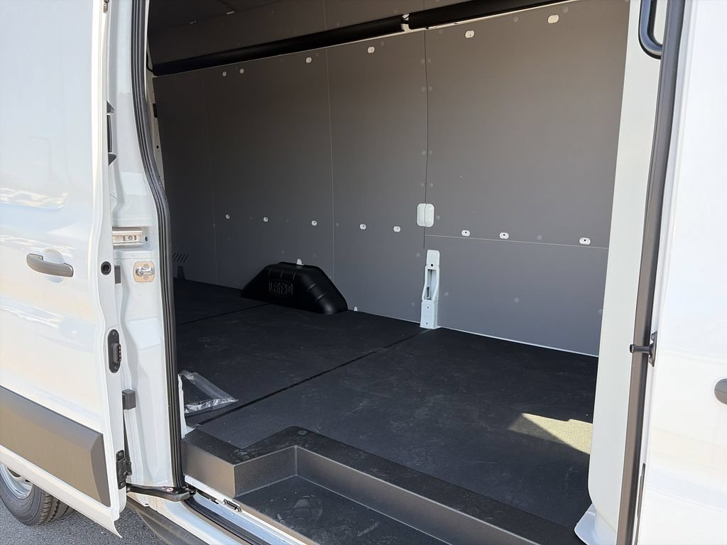 New 2026 Ford Transit 350 148 High Roof Extended RWD image 26