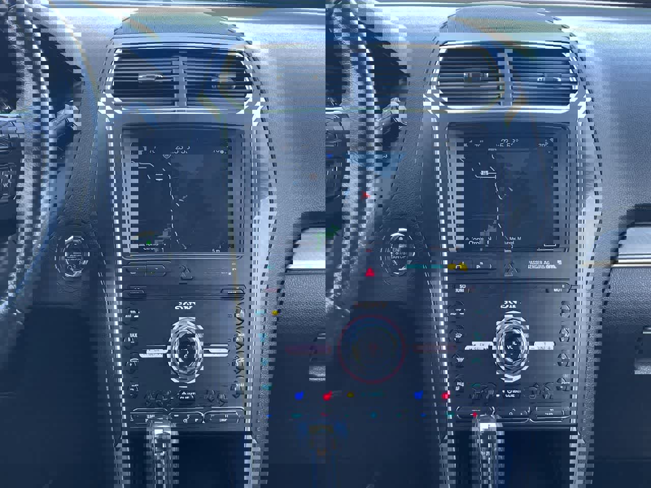 Used 2019 Ford Explorer Sport w/ Equipment Group 401A image 13