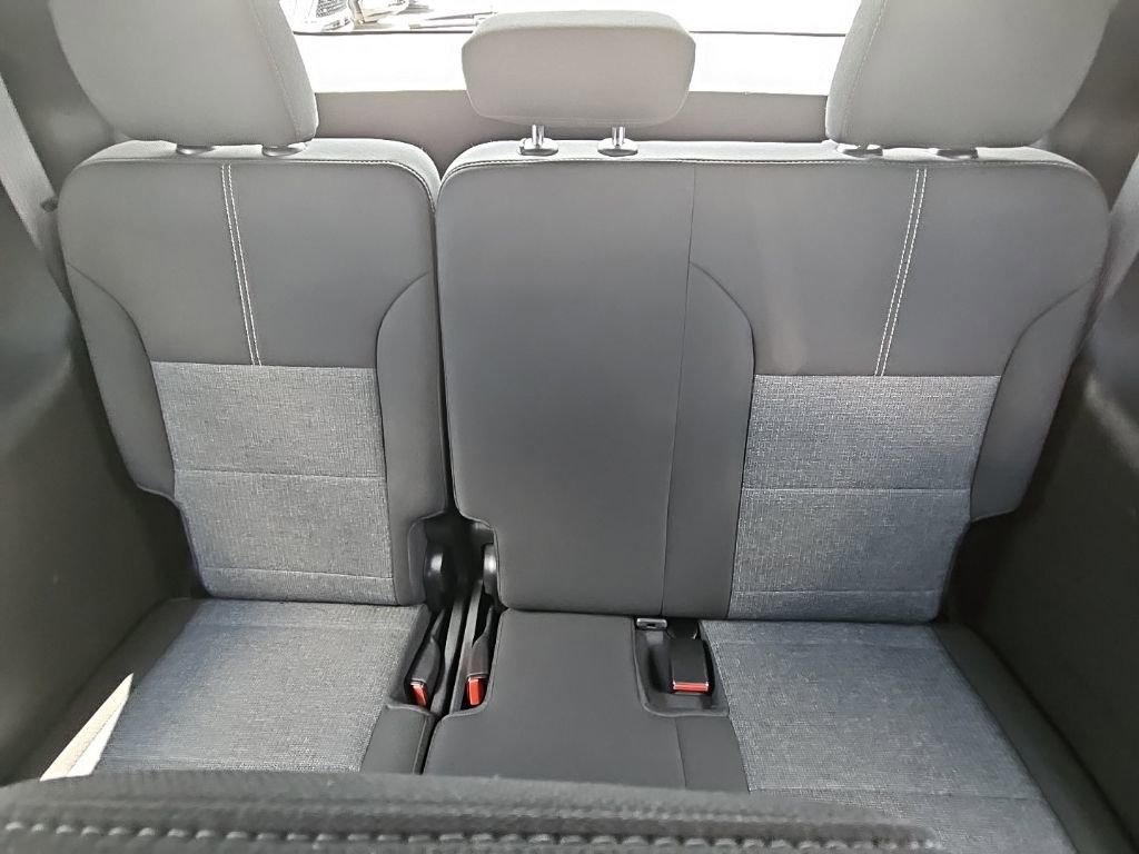 Certified 2025 GMC Acadia Elevation image 15