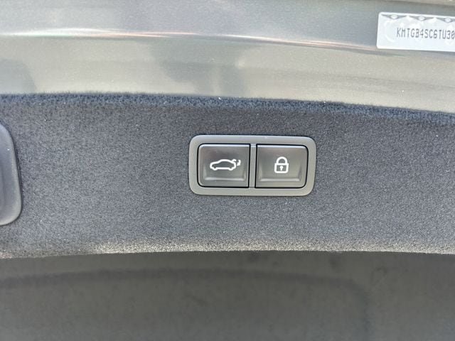 Used 2026 Genesis G80 2.5T Advanced AWD/4WD image 16