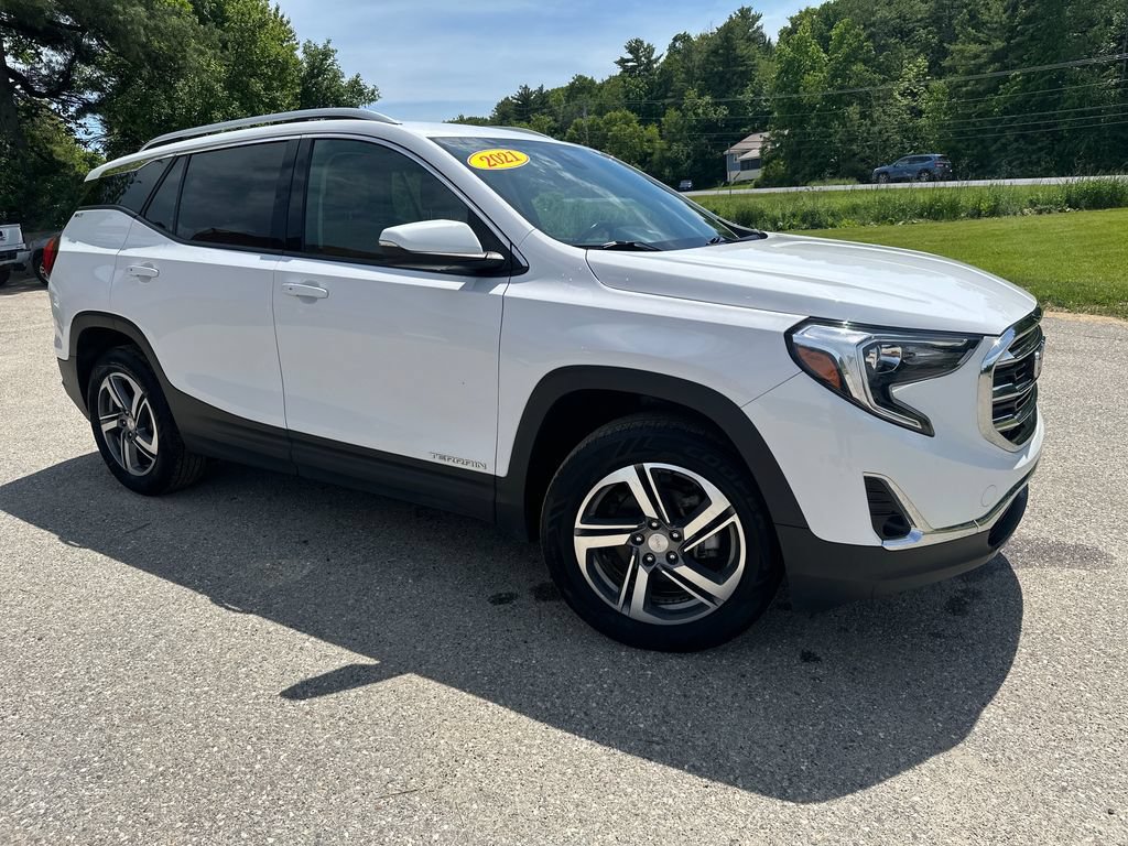 Used 2021 GMC Terrain SLT w/ LPO, Floor Liner Package AWD/4WD image 7