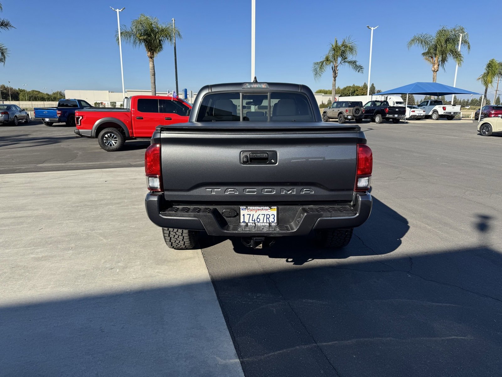 Used 2023 Toyota Tacoma SR image 5