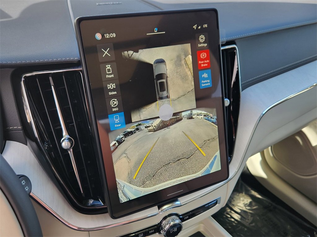 New 2026 Volvo XC60 B5 Ultra w/ Protection Package Premier image 12