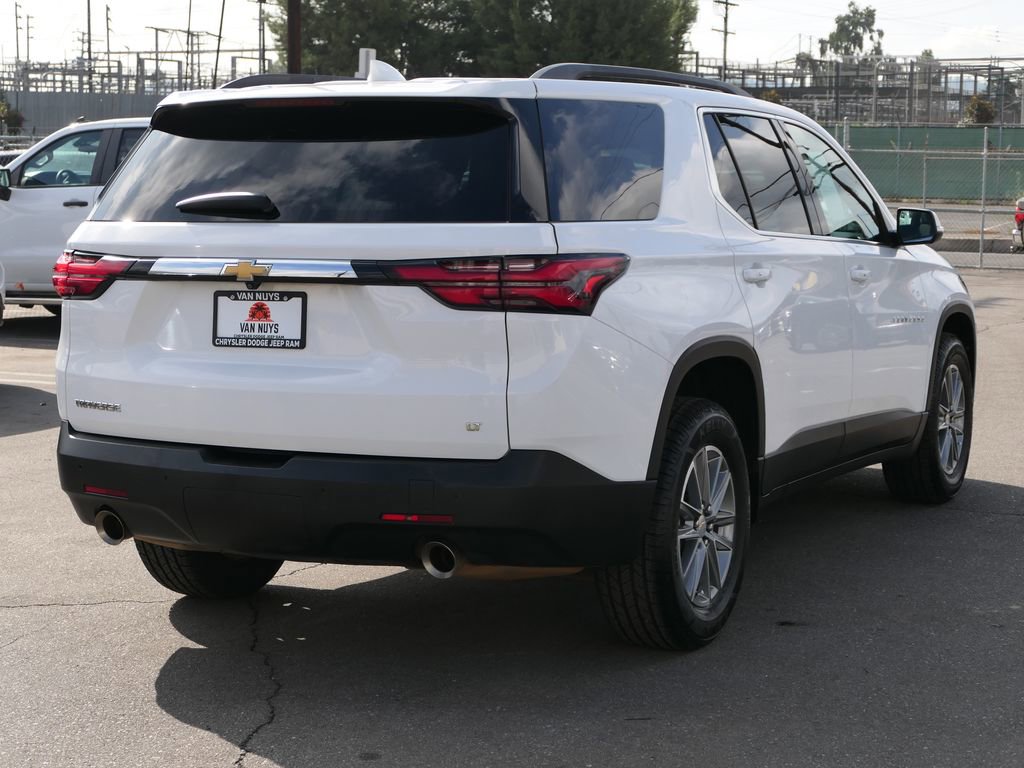 Used 2023 Chevrolet Traverse LT image 4