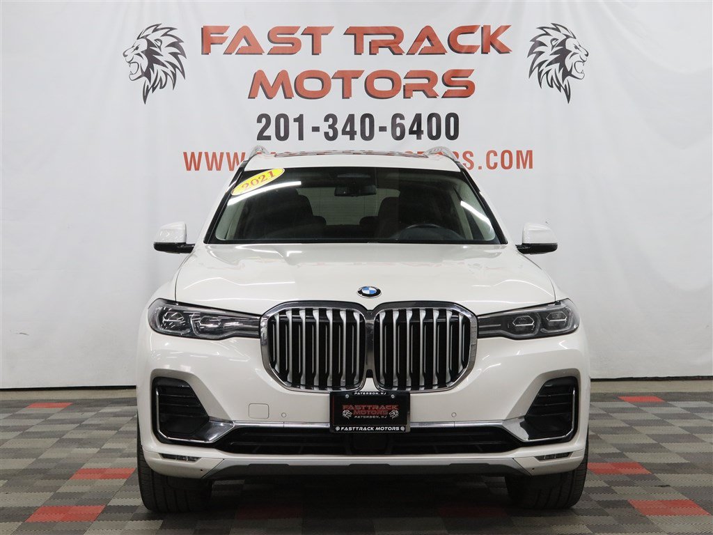 Used 2021 BMW X7 xDrive40i w/ Premium Package AWD/4WD image 2
