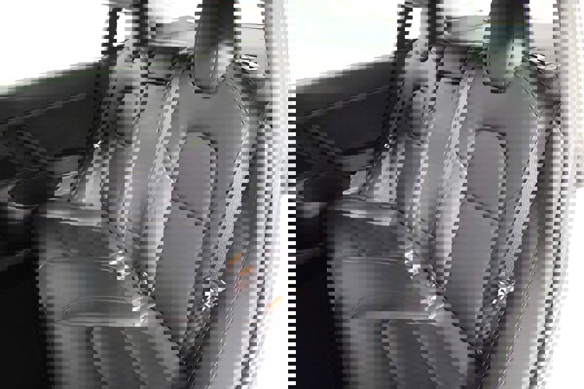 Used 2020 Tesla Model 3 Standard Range Plus image 20