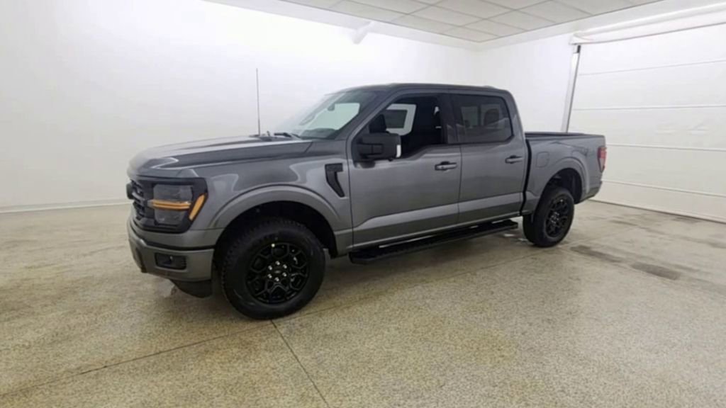 New 2025 Ford F150 XLT w/ Equipment Group 302A MID image 4