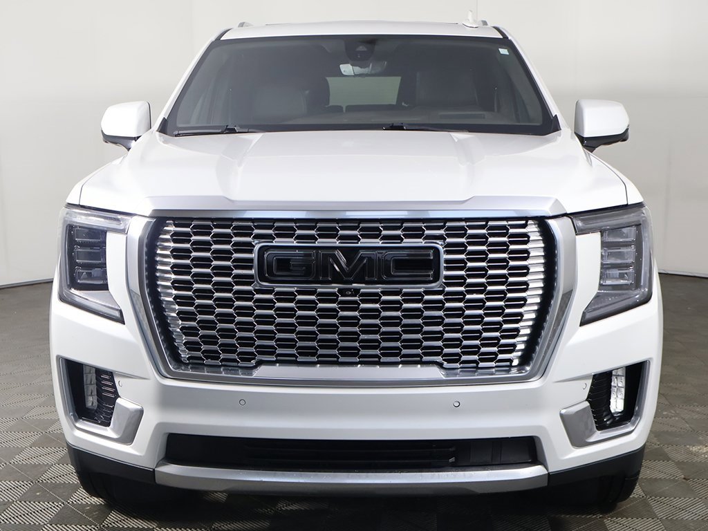 Used 2021 GMC Yukon Denali w/ Denali Premium Package image 20
