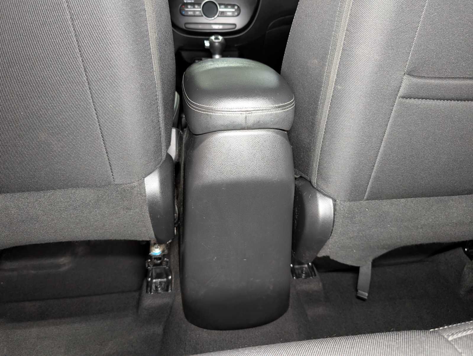 Used 2017 Kia Soul + FWD image 20