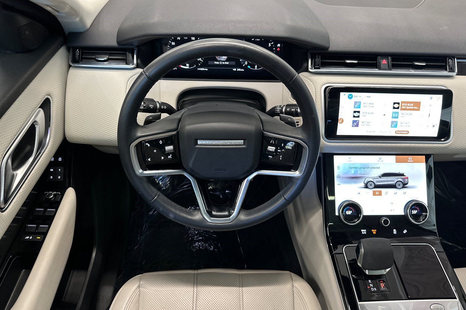 Used 2023 Land Rover Range Rover Velar S AWD/4WD image 31