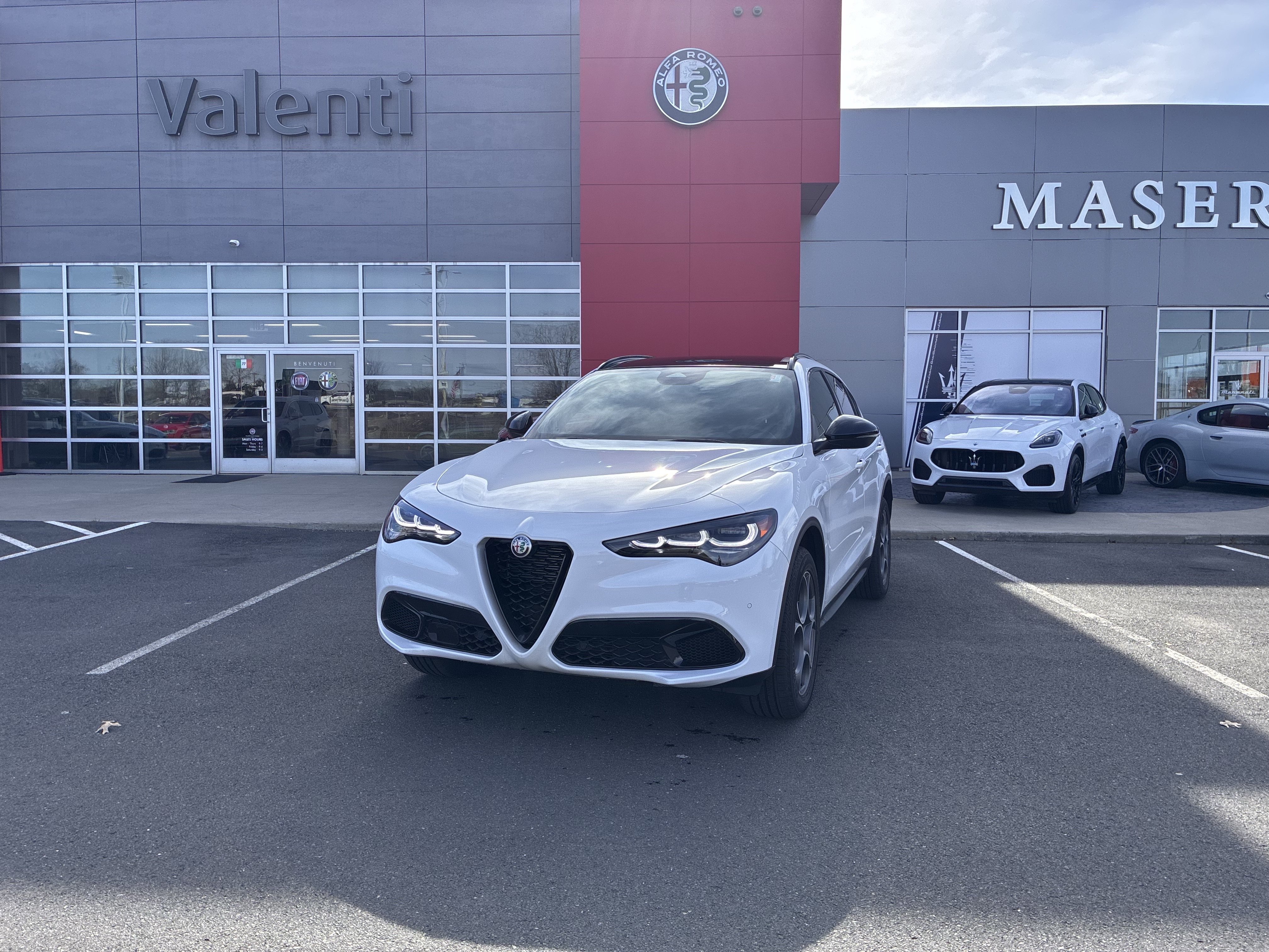 New 2025 Alfa Romeo Stelvio Sprint w/ Convenience Package AWD/4WD image 1